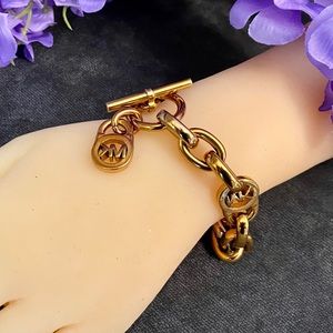 Michael Kors Rose Gold Toggle Bracelet